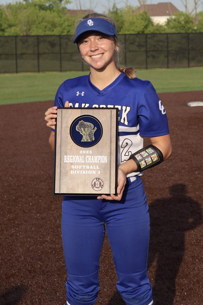 Ariana Hidri (@ariana_2028_) on Twitter photo Regionals ✅✅✅
I’m so proud of this team and how far we’ve come! One step at a time!
<a href="/knightsoftball/">Oak Creek Softball</a> <a href="/WiBanditsKelly/">Wisconsin Bandits - Kelly</a> Regionals ✅✅✅
I’m so proud of this team and how far we’ve come! One step at a time!
<a href="/knightsoftball/">Oak Creek Softball</a> <a href="/WiBanditsKelly/">Wisconsin Bandits - Kelly</a>
