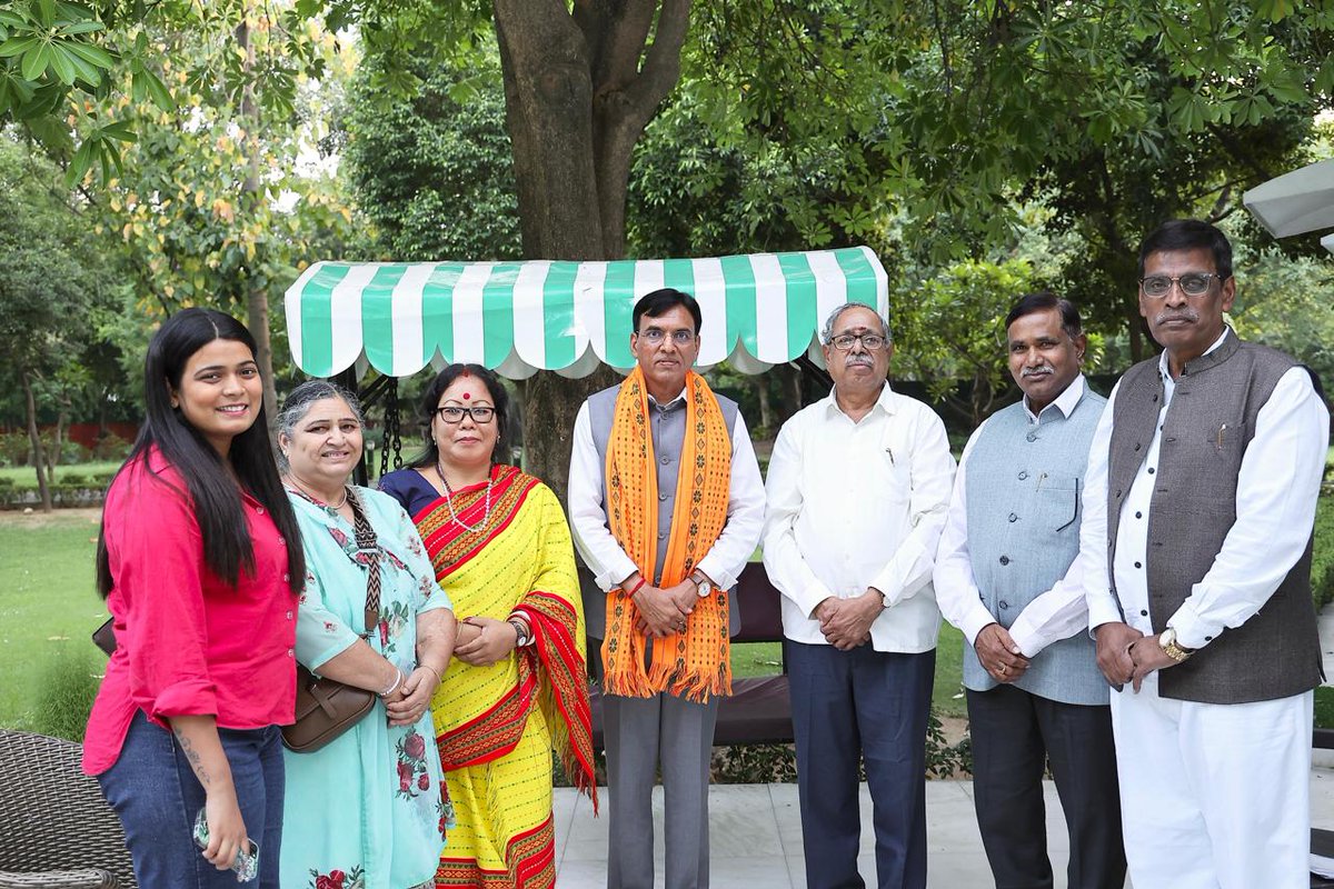 BMSkendra's tweet image. BMS represents workers of India as delegate in the #ILC of the International Labour Organisation at Geneva, Switzerland #bmsat70 #bms2025 #bmsno1 #BMSFoundationDay #ILC2025 @LabourMinistry @mansukhmandviya @ilo @PMOIndia @RSSorg