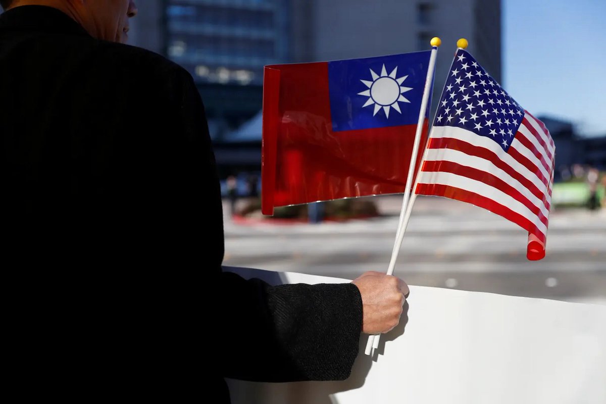 The end of Taiwan's strategic flexiblity asiatimes.com/2025/06/the-en…