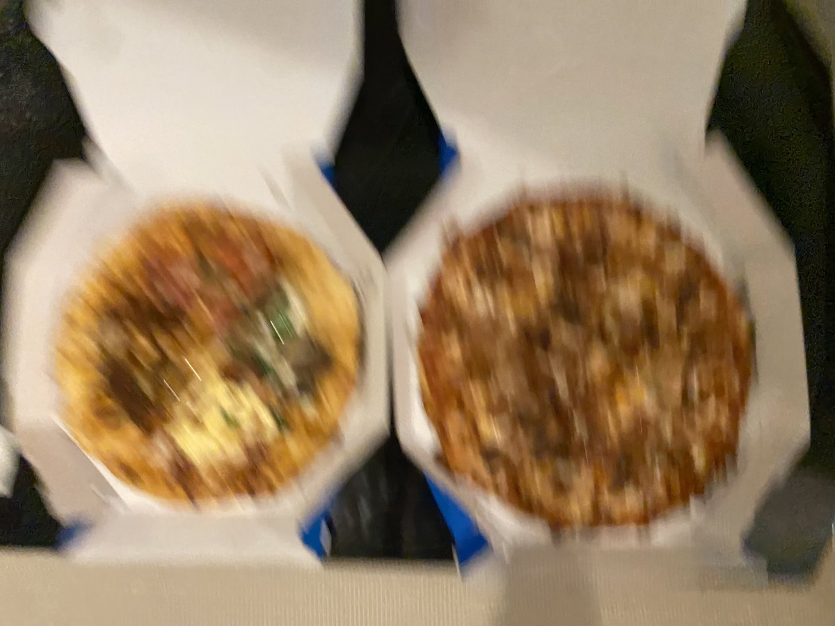 突撃分裂してタコ殴りしてくるピザのボス