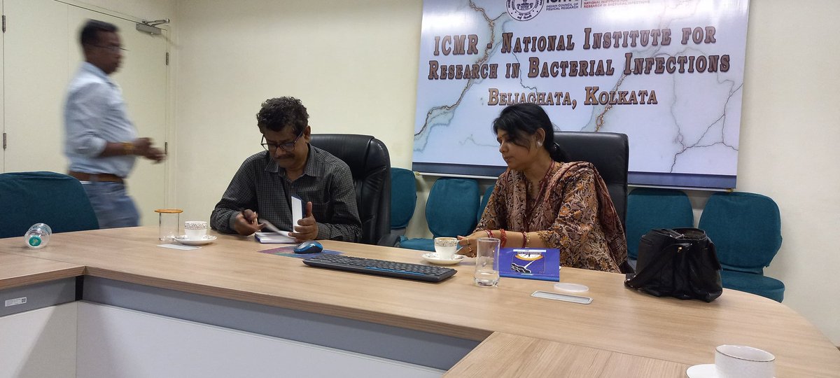 Dr.Sanghamitra Pati, Additional DG <a href="/ICMRDELHI/">ICMR</a> visited ICMR-NIRBI on 02.06.25. She interacted with the Scientists and motivated them to take up National level high priority research on AMR and Bacterial Infections.
<a href="/MoHFW_INDIA/">Ministry of Health</a> 
<a href="/DeptHealthRes/">Department of Health Research, MoHFW</a>