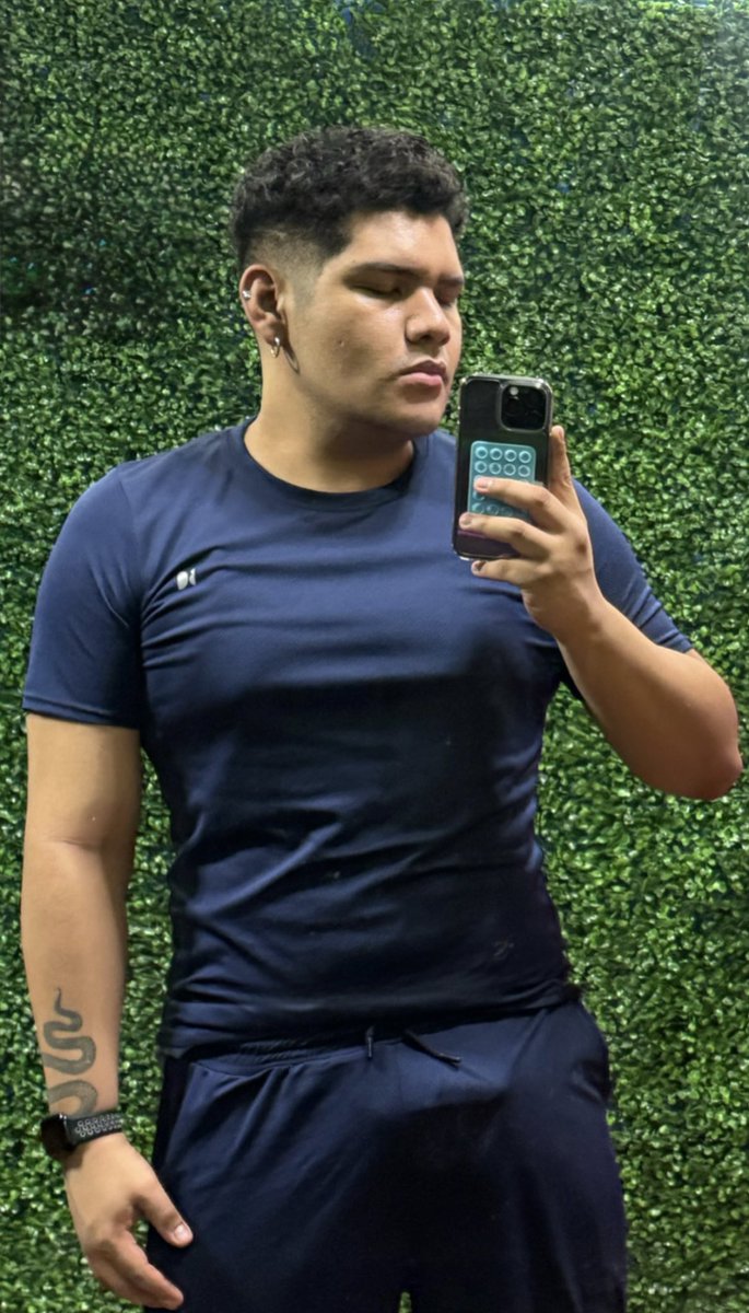 Aldo Vargas (@soyaldovargas) on Twitter photo Tu nuevo fondo de pantalla bb Tu nuevo fondo de pantalla bb