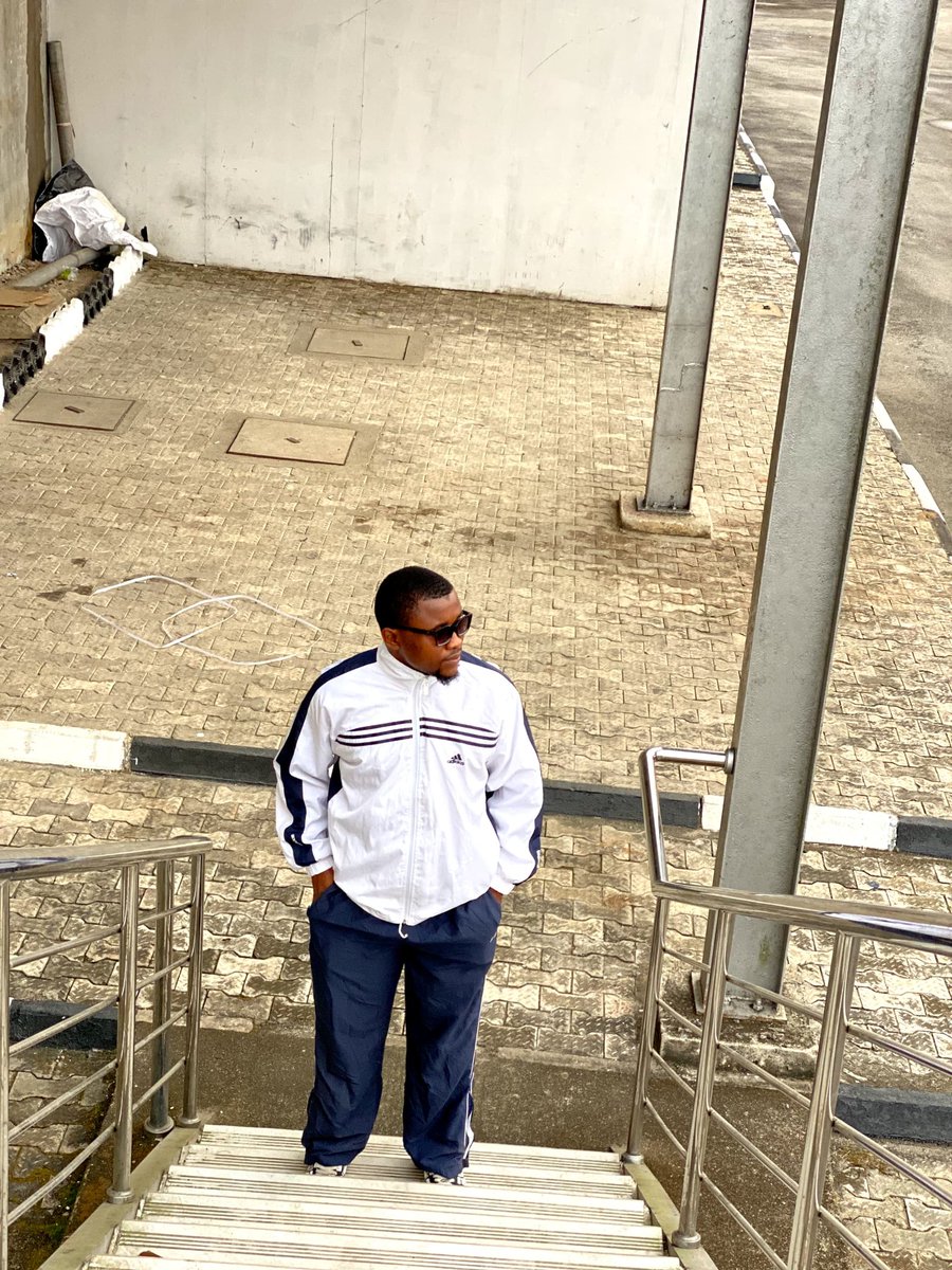 mitchelbenp's tweet image. Happy New Month y'all
God bless the month for us
@follower @topfans 
#HIGHLIGHT #commenter #PICTURES