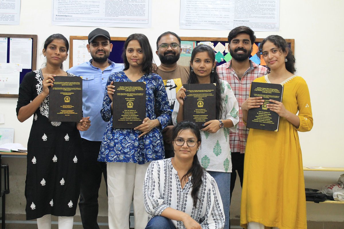 hkdaima's tweet photo. Heartfelt congratulations to Suman, Lavina, Ritika, and Manisha on the successful defense of your master’s research and impressive theses! 
Sincere thank to Abhishek, Pinki, Arvind, Ajay, Prof. Zore, Dr. Meena, and Dr. Bitla for their invaluable support throughout this process... https://t.co/SnLRw99zFJ