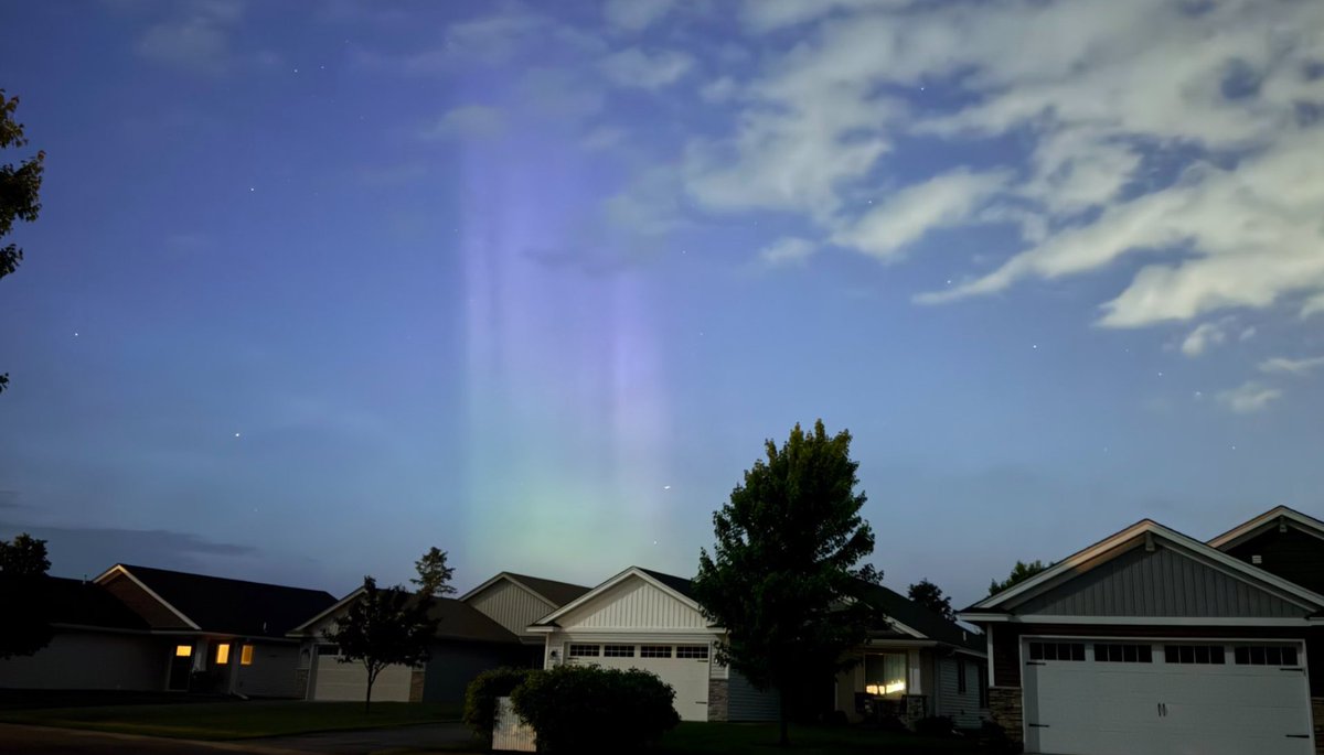 WeatherGamer21 (@weathergamer21) on Twitter photo Central #mnwx the #aurora is out right now *10:30pm* if you got clear skies! This is near Cambridge MN! #northernlights <a href="/AuroraNotify/">AuroraNotify</a> <a href="/Vincent_Ledvina/">Vincent Ledvina</a> <a href="/TamithaSkov/">Dr. Tamitha Skov</a> (repost for privacy concerns) Central #mnwx the #aurora is out right now *10:30pm* if you got clear skies! This is near Cambridge MN! #northernlights <a href="/AuroraNotify/">AuroraNotify</a> <a href="/Vincent_Ledvina/">Vincent Ledvina</a> <a href="/TamithaSkov/">Dr. Tamitha Skov</a> (repost for privacy concerns)