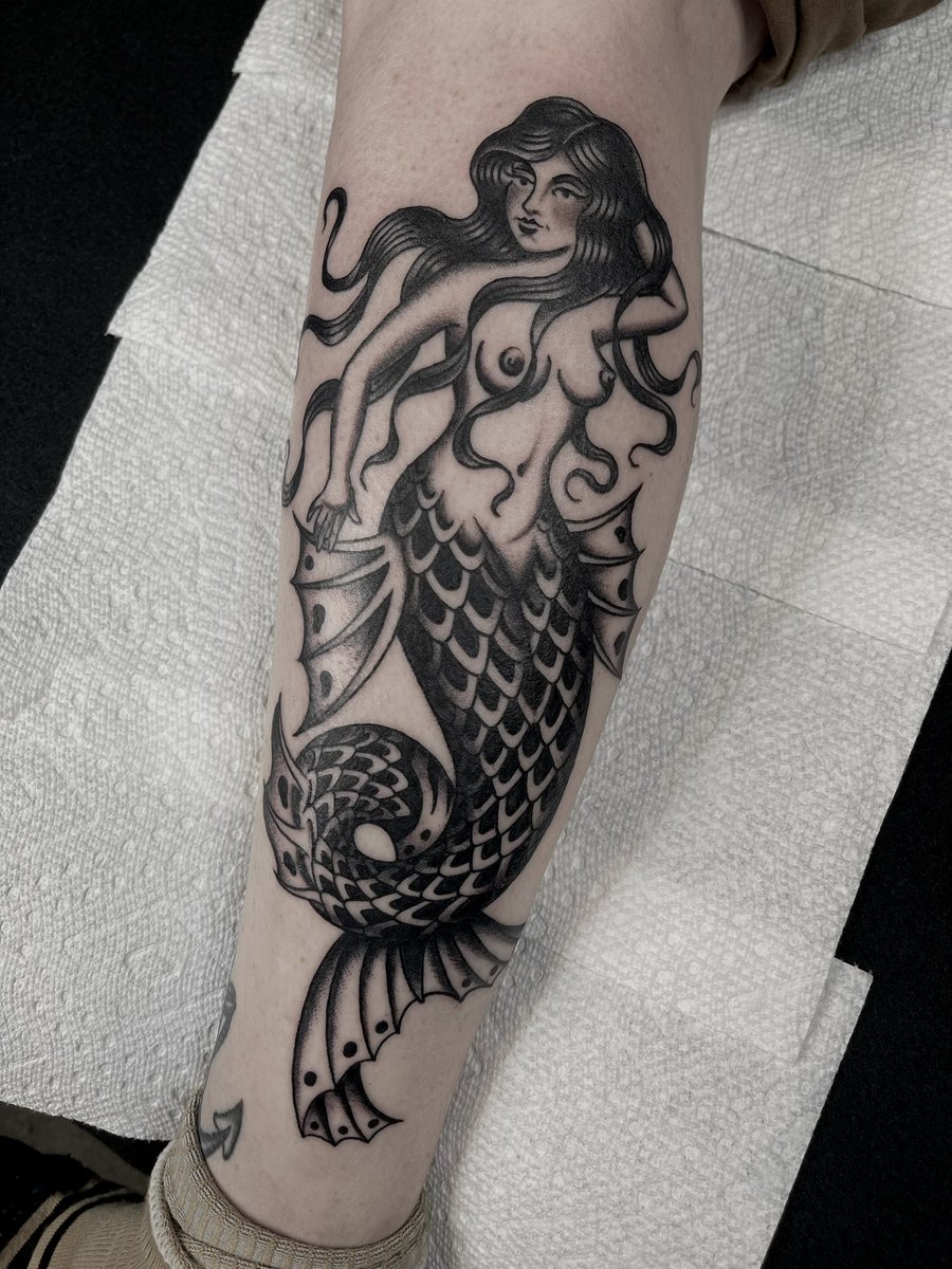 natefierro's tweet photo. Mermaid tattoo on the leg of my client Carrie!
Booking appointments for June, July, August &amp; September 2025 in Downtown Los Angeles now! Visit this Jotform link to book your next appointment. 
https://t.co/FfPJHruu1F
•
More updates &amp; info here https://t.co/nT00xUFbtJ https://t.co/v5NVpHjpJo