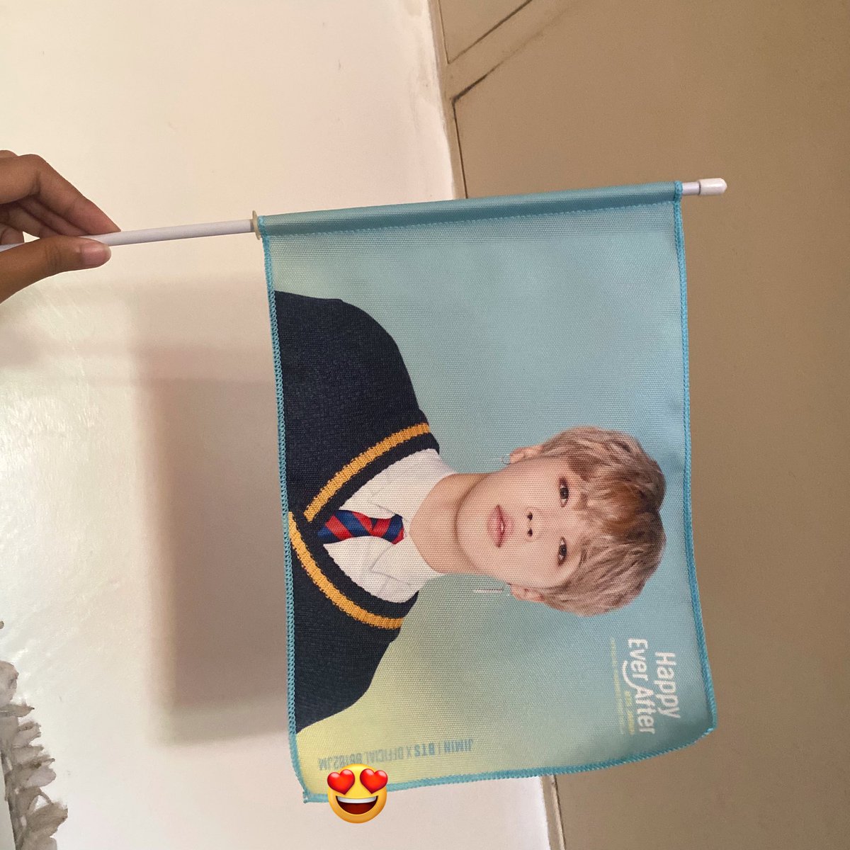 _ellyscart's tweet photo. WTS LFB IC QS PH 🛒 

💐 BTS Jin, Taehyung, Jimin Happy Every After Japan Image Flag
💐 unsealed, 8/10 condi
💐 ₱200- Jin&amp;JM , 250-V

dm or comment to claim!

bangtan merch collection photocards pc quitting sale fan meeting https://t.co/EqlgZ50QVy