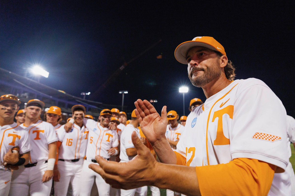 Vol_Baseball's tweet photo. Goodnight, Vol Nation 🍊 https://t.co/eFty9m6ZJa