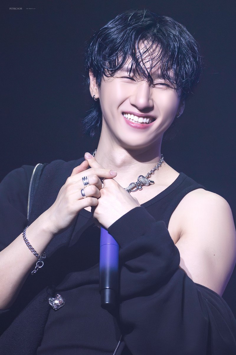 PETRICHOR_MX's tweet image. 250412 I.M WORLD TOUR ใOff The Beatใ FINAL IN OSAKA #IM
ํค๋งค๋ ๋ชจ๋ ๊ธธ์ด ๊ฒฐ๊ตญ ์ฐฝ๊ท ์ด์ ์ธ์์ด ๋๊ธธ.
๊ทธ ์ฌ์ ์ด ํ๋ค์ง๋ง์ ์๊ธฐ๋ฅผ.
์ ๋ง ๋ง์ด ์ฌ๋ํ๋จ๋คโก
#MONSTAX #๋ชฌ์คํ์์ค #์์ด์ #CHANGKYUN #์์ฐฝ๊ท #์ฐฝ๊ท #ใใฃใณใฎใฅใณ