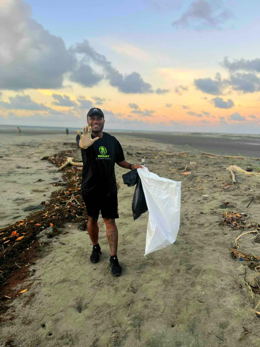 🌊 Our team joined World Environment &amp; Oceans Day with the Ministry of Environment &amp; partners! 🌅 Started with a 5AM Suva foreshore &amp; Nukubuco clean-up, followed by a fellowship service. Theme: Ending Marine Plastic Pollution. 💙 #VanuaConnect #ClimaConnect #GlobalConnect
