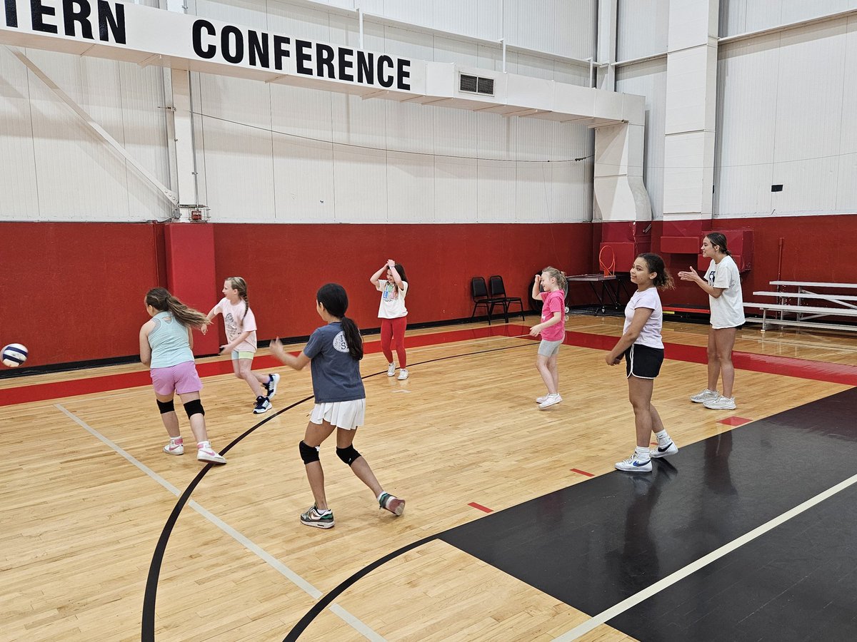 Day 1 of Volleyball Camp in the books! 🏐💪🏽