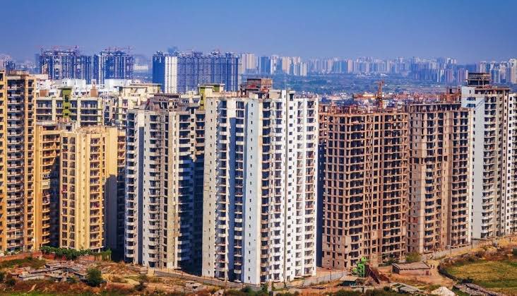 Nishant Bana (@iamnishantbana) on Twitter photo I’ve spent 18 months studying Indian housing market—on the ground, at the system level, across cities & categories. It’s early, unstructured, and still missing the foundations needed for scale.
To make sense of it, we looked outward—especially to China.
Here’s what I learned 🧵 I’ve spent 18 months studying Indian housing market—on the ground, at the system level, across cities & categories. It’s early, unstructured, and still missing the foundations needed for scale.
To make sense of it, we looked outward—especially to China.
Here’s what I learned 🧵