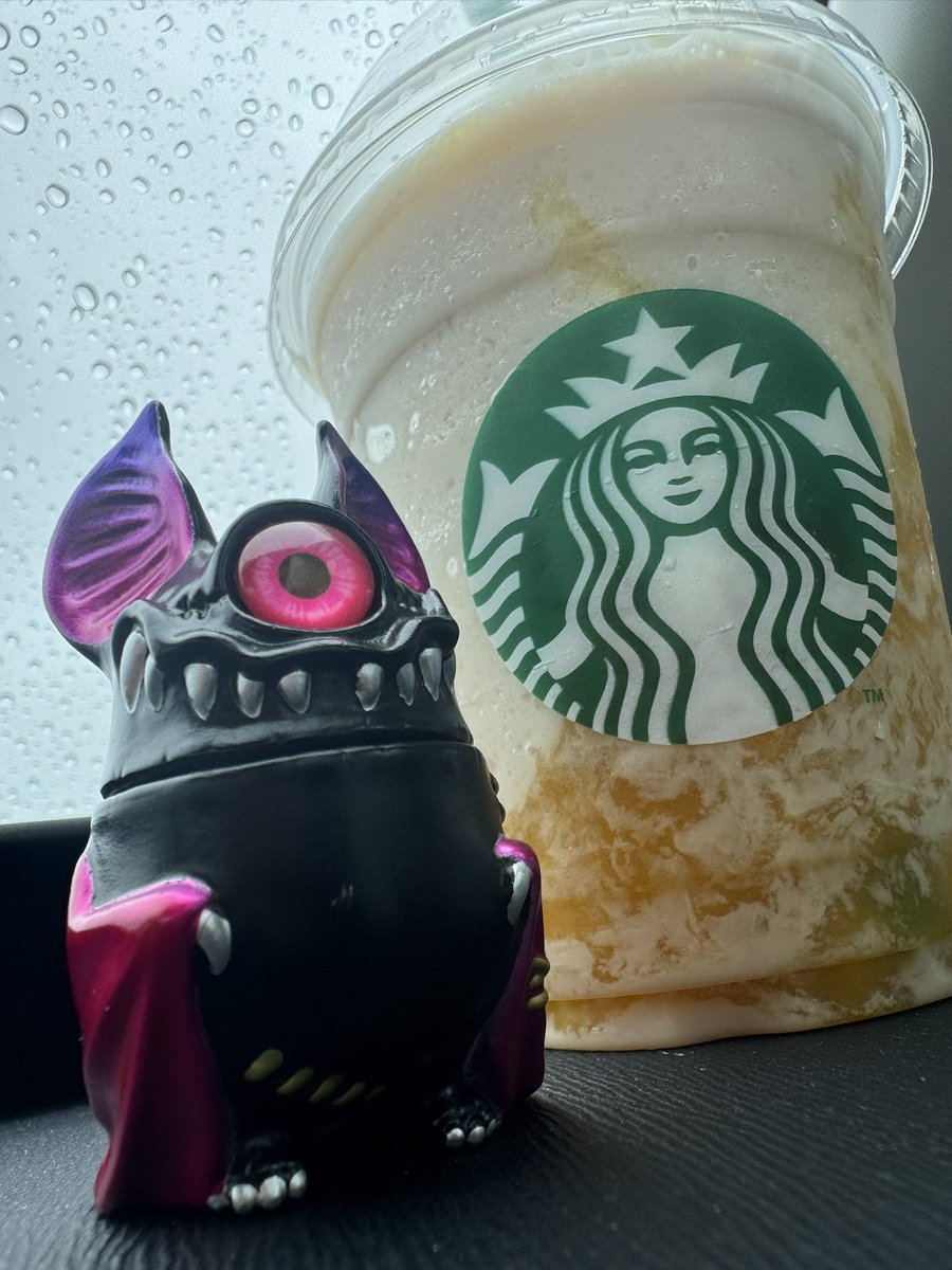 新作マンゴーフラペチーノ👍
うまし🦇