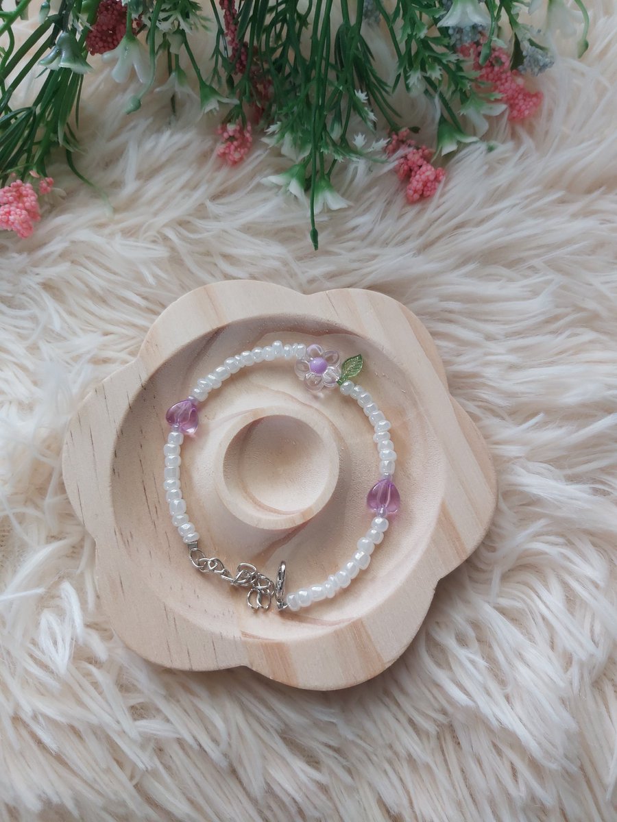 miimeebeads's tweet photo. ฝากอุดหนุนกำไลร้านเราหน่อยนะคะ
ค่าส่ง35.- เหมาๆ 💐ราคาชิ้นละ19.-🙈
Tiktok :  mii.mee_beads #กําไลข้อมือ #กําไลลูกปัด #กําไลลูกปัดน่ารัก #ของน่ารักๆ #อุดหนุนแม่ค้าเยอะๆน๊า #dek68 #ของปัจฉิม #ของขวัญ #แฟชั่น #แจก #ที่ห้อยโทรศัพท์ #สร้อยข้อมือ #ลูกปัดdiy #กิ๊บติดผม #ของดีบอกต่อ https://t.co/XN2MPVJIY9