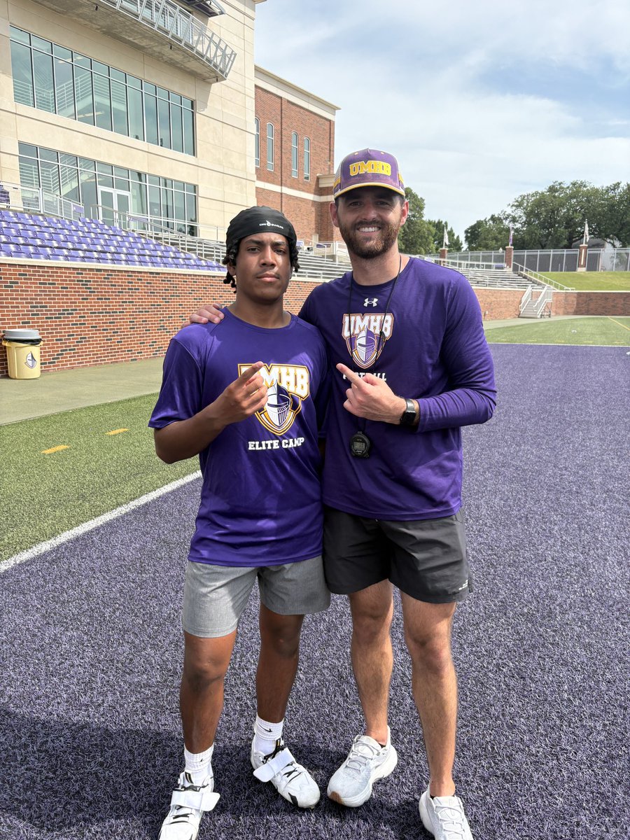 Brycen Thomas (@__luvbrycen) on Twitter photo Great work today at UMHB Camp had fun showing my talent and skill!! <a href="/Coach_TrippM/">Tripp Mitchell</a> <a href="/curtis_davion/">Davion Curtis</a> <a href="/_Recruit_Temple/">Temple High Recruiting</a> <a href="/JScruggs247/">Jordan Scruggs</a> Great work today at UMHB Camp had fun showing my talent and skill!! <a href="/Coach_TrippM/">Tripp Mitchell</a> <a href="/curtis_davion/">Davion Curtis</a> <a href="/_Recruit_Temple/">Temple High Recruiting</a> <a href="/JScruggs247/">Jordan Scruggs</a>