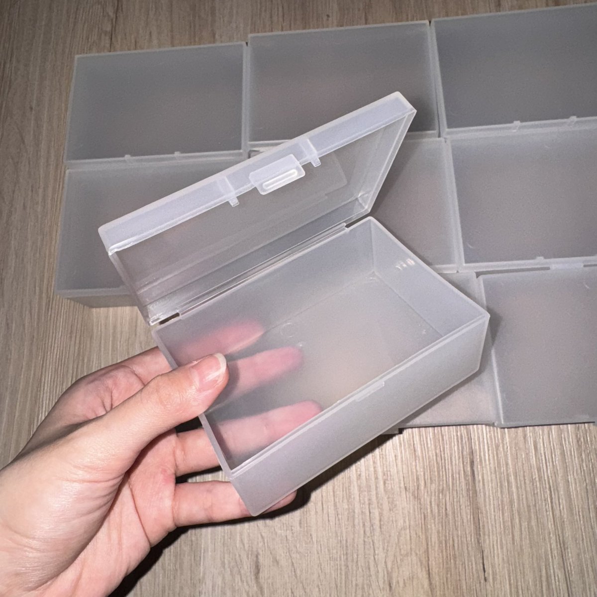 dyesease's tweet photo. wts want to sell

kotak penyimpanan / storage box
NEW

bs muat bnyk pc standard and mini pc bahannya tebel bkn kaya thinwall container

no brand. beli waktu shopee LN cina msh ada

jual semuanya (9) kotak — 150k

dom palembang

t. for photocard mpc https://t.co/2b7DIvTgK6
