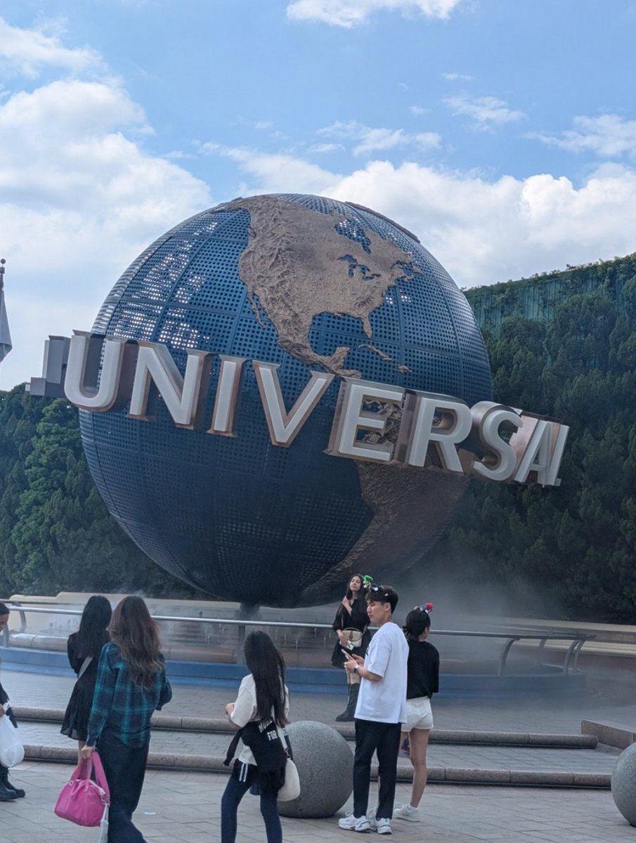 satoshi_0210's tweet photo. USJ行ってきた😎 https://t.co/JirQRSonFE