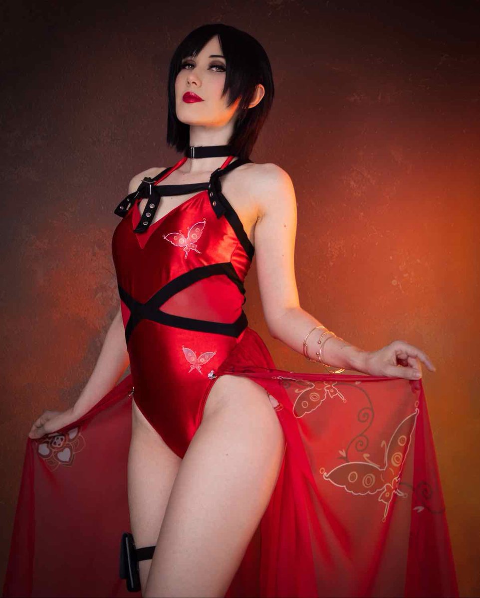 💄💋Ada Wong Swimsuit design by <a href="/miccostumes/">Miccostumes.com</a> #residentevil4