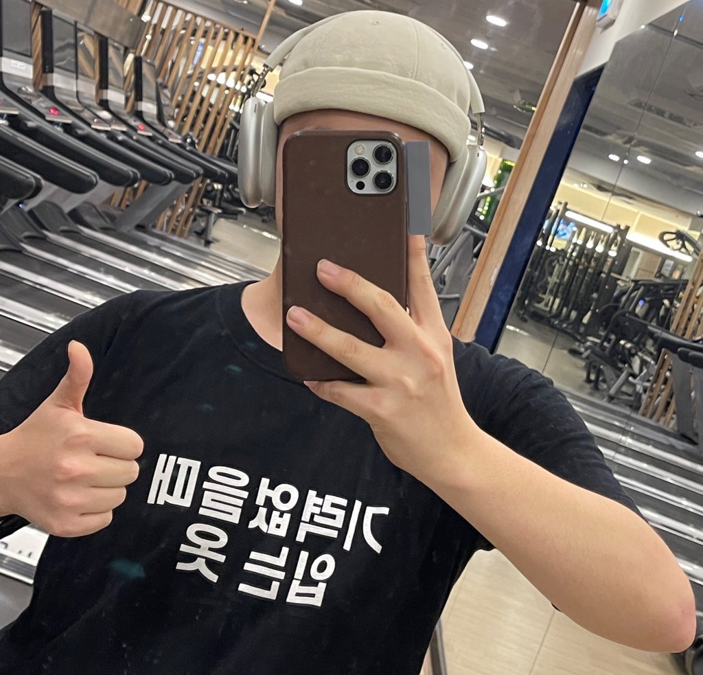 푸른오두막 tweet media