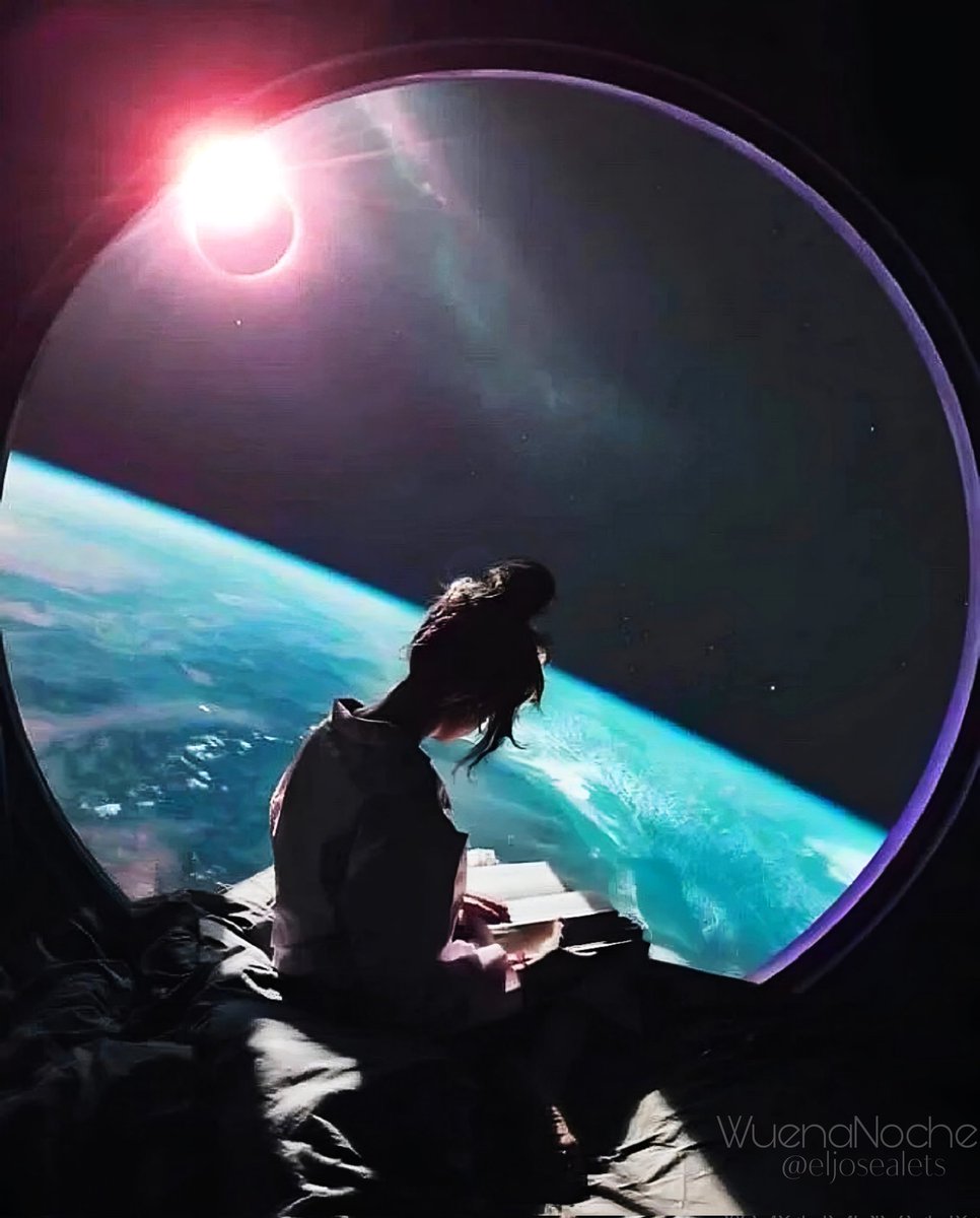 Me gusta tener en mi pensamiento
la imagen de que estas soñando en tu lugar favorito 
#BuenasNoches 🌌  &amp;  #Dreaming ✨