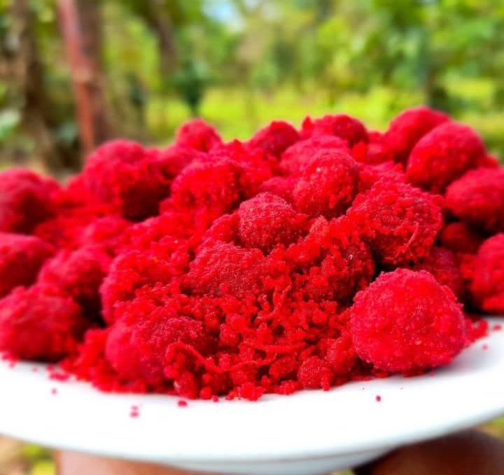 Ubuyu Upo kwa kutosha wateja wangu  

Ubuyu mtamu wa Kishua wenye ladha nzuri ya Kishua 

Hauchubui Mdomo Ukimung'unya 

Ladha ni Vanilla, Chocolate na Pilipili

Bei ni 4000 tu 

Delivery Kwa Dar na Mikoani tunatuma 

Nipigie 0752228138