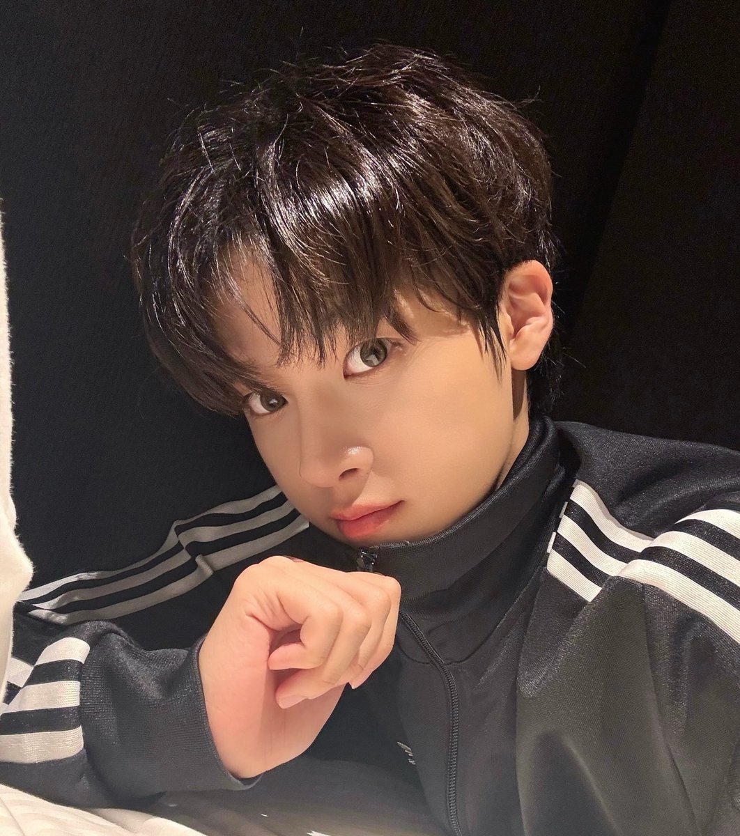 xikers_official's tweet photo. [#준민] 🖤🖤
#xikers #싸이커스 https://t.co/OLcCpPDkkn