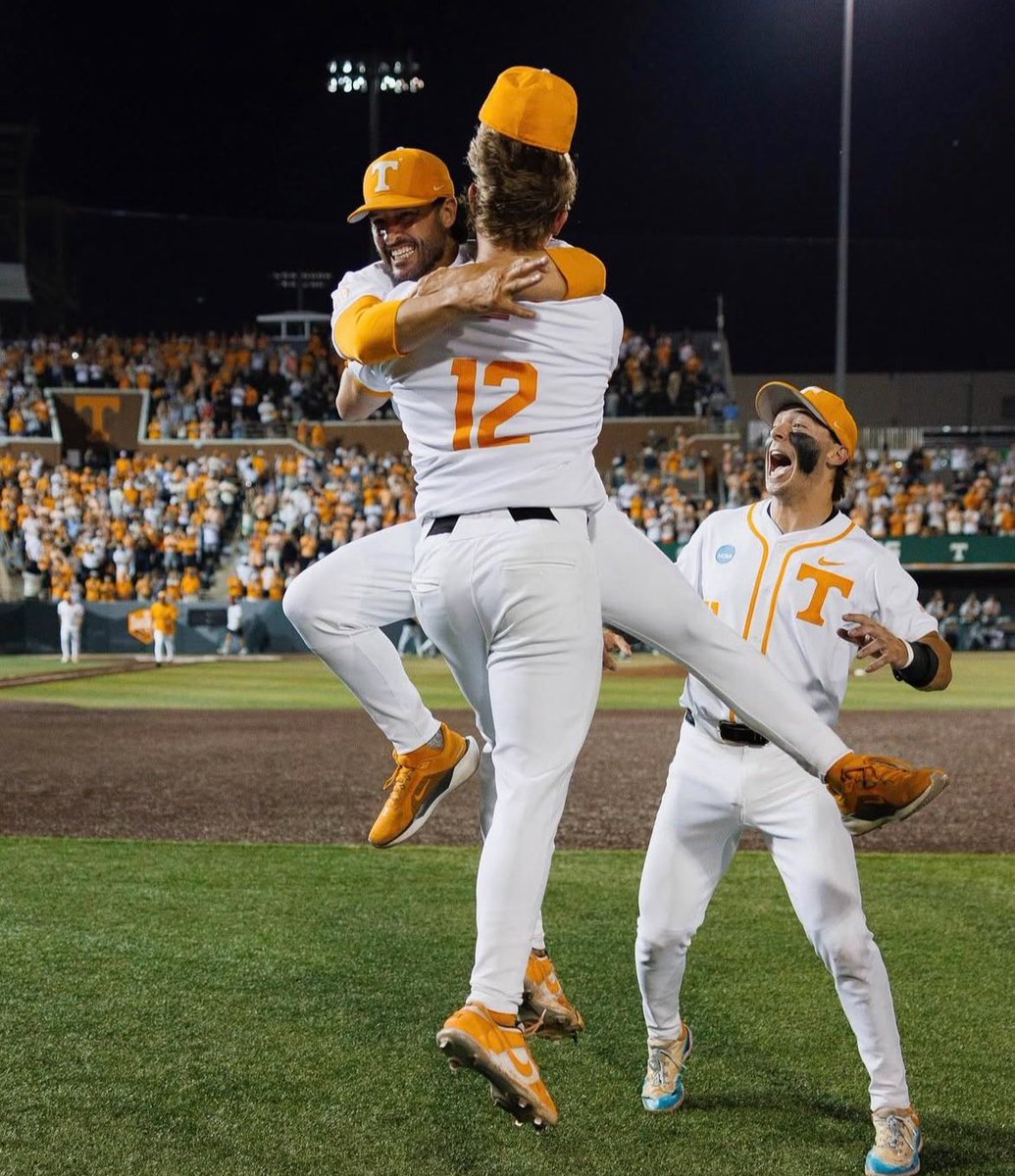 kerrywilliams_'s tweet image. This photo means everything.