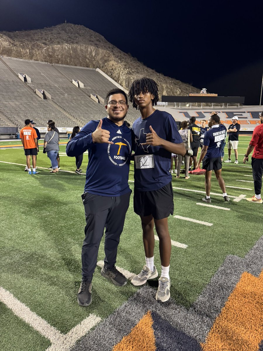 Julian Williams (@jujuwilliams_8) on Twitter photo had a great time at the <a href="/UTEPFB/">UTEP Football</a> camp today. thank you <a href="/Coach_Avina/">Miguel Aviña</a> for taking the time to talk to me. #picksup ⛏️ go miners <a href="/Horizon_FB/">Horizon Football</a> <a href="/OJGarcia12/">Omar Garcia, M.Ed.</a> had a great time at the <a href="/UTEPFB/">UTEP Football</a> camp today. thank you <a href="/Coach_Avina/">Miguel Aviña</a> for taking the time to talk to me. #picksup ⛏️ go miners <a href="/Horizon_FB/">Horizon Football</a> <a href="/OJGarcia12/">Omar Garcia, M.Ed.</a>