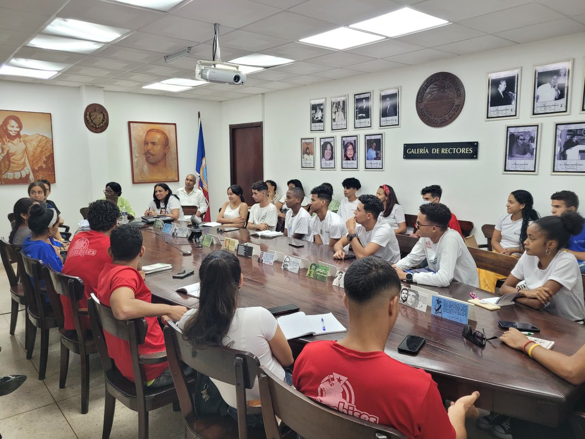 Universidad de Oriente tweet media