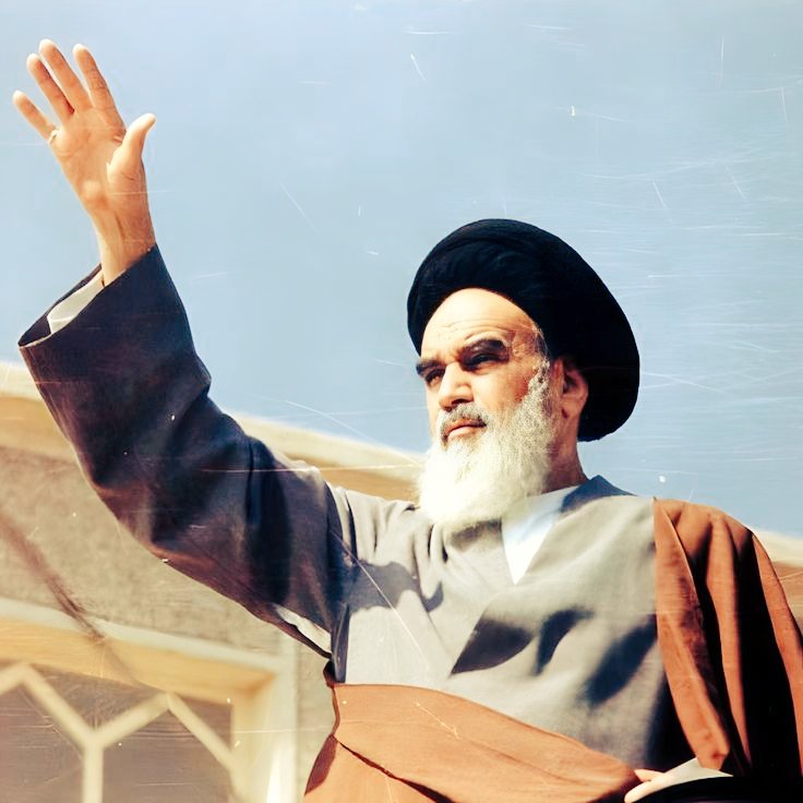 elnaz37072's tweet photo. اگر امام خمینی (ره) نبود
ایران همچنان تحت سلطه بیگانگان بود و استقلال سیاسی و اقتصادی نداشت. 

#امام_امید 
#امام_مستضعفین https://t.co/qfGVzZ85kY