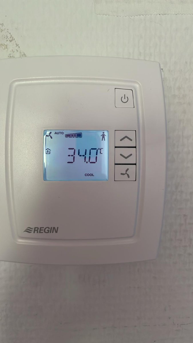 godelier's tweet photo. @matsmadrid En atención primaria también ha llegado el verano, habrá que tomarse unas cañitas https://t.co/y8V2LgDAkg
