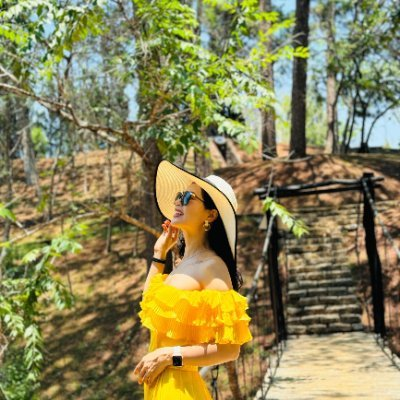 bich_ngoc3333's tweet photo. Người con gái đi đâu cũng phải xinh , vì đó chính là điểm mạnh nhất khiến đang ông chết mê  hihi https://t.co/3yki5s9nLC