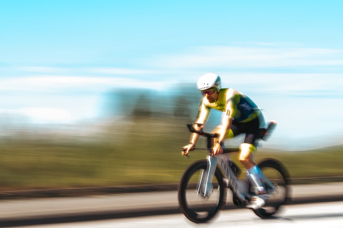 Not crisp sharp, and it  should be like that - I just love it!  Unknown athlet - #ironman #Hamburg