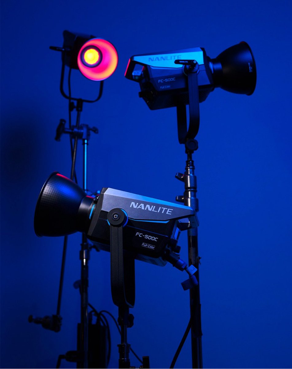Nueva promoción en focos Led Nanlite FC -300B y FC-500B potencia nominal de 350 W y 520 W alto rendimiento con 37340 lux@1m y 65640 lux@1m con reflector, 5600K)
cromalite.com/ofertas

<a href="/NanliteGlobal/">Nanlite Global</a> #Nanlite #cromalite  #Nanlite_FC #fotodeestudio #gaffer #DOP #filmmaker