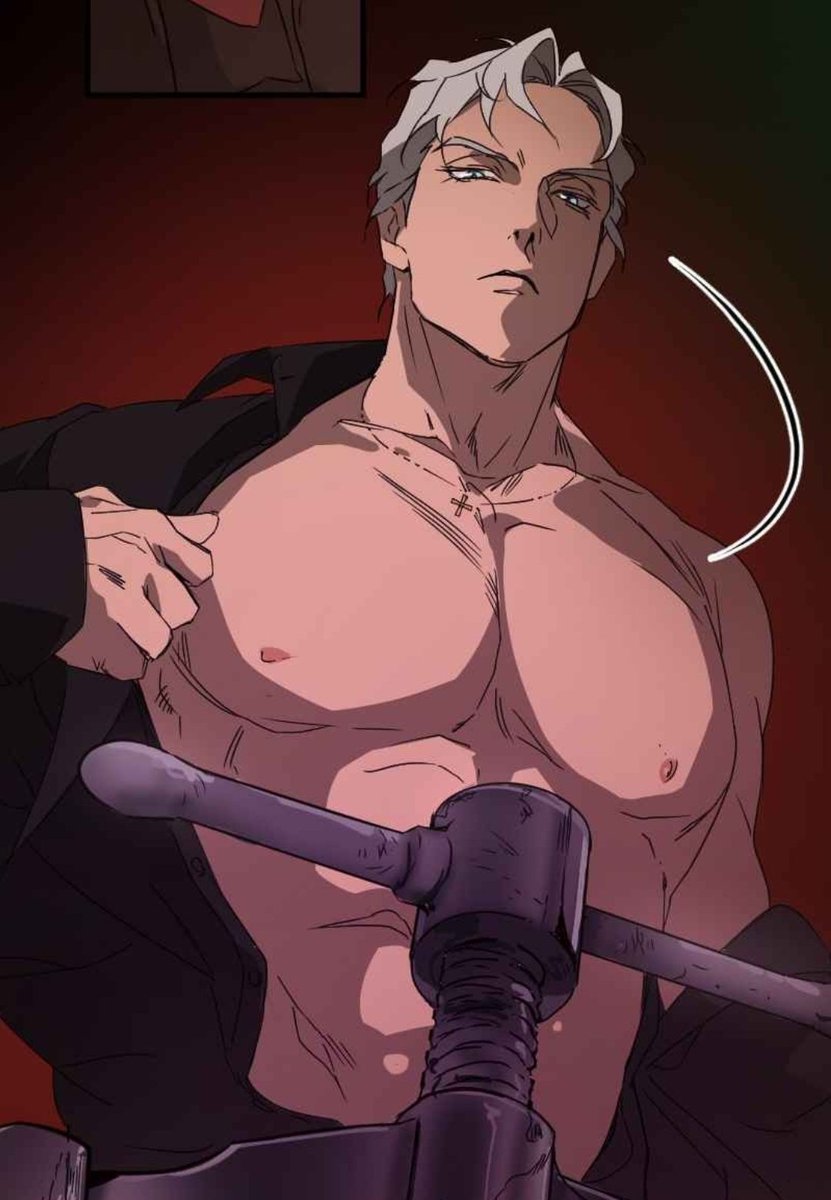 bandanadiashton's tweet photo. The mafia nanny just came back and we got a shirtless Gabriele🔥 https://t.co/DpHRtDrQ9N