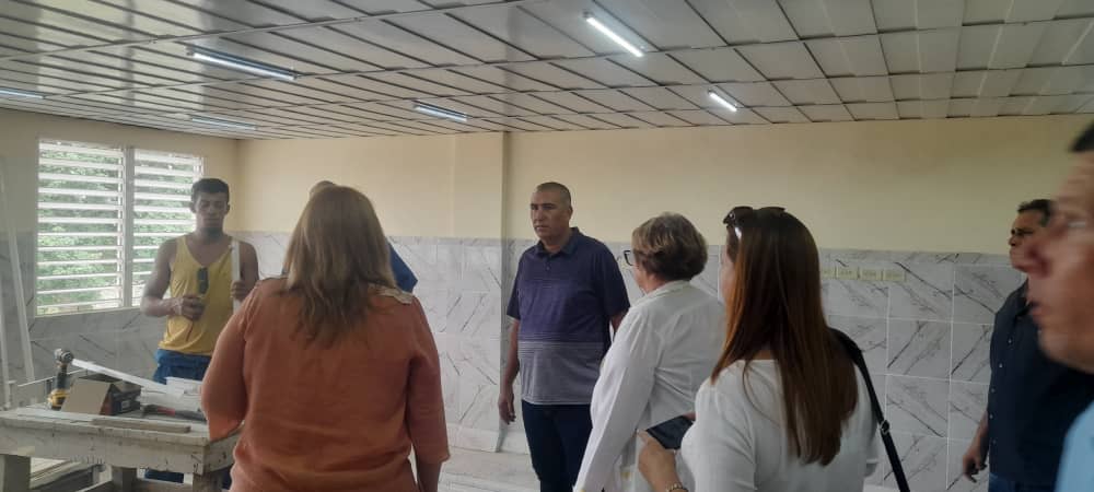 En el Hospital Pediátrico se culminará la reparación de las salas A y B para el 14 de junio. 
 #SíSePuede #LasTunas #PorLasTunasLaVictoria