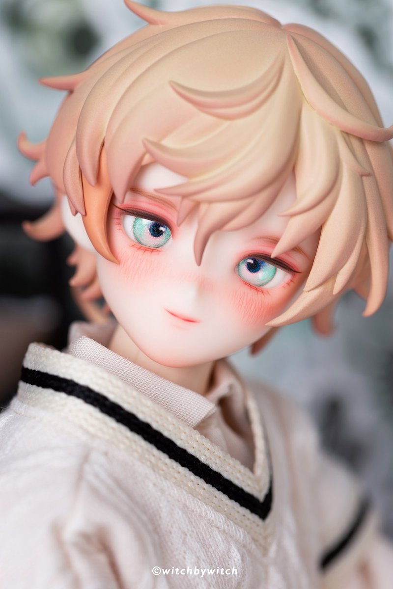 <a href="/sommungchii_/">☁️솜뭉치샵</a> <a href="/NUIT_nightnuit/">NUIT</a> [ 제 6회 마켓더레인 행사장 메이크업 헤드 판매 ]

< D 헤드 >

💛헤드 : 젤리빈 4번(*노멀)
by SOMMUNGCHII (<a href="/sommungchii_/">☁️솜뭉치샵</a>)

🩵메이크업 : 뉴잇 
by 뉴잇 (<a href="/NUIT_nightnuit/">NUIT</a>)

💜안구 : 마녀의 구슬 (*에메랄드 그린 | 일반 | 10mm)
by 위치바이위치 (<a href="/witch_by_witch/">witchbywitch | 위치바이위치 ®</a>)