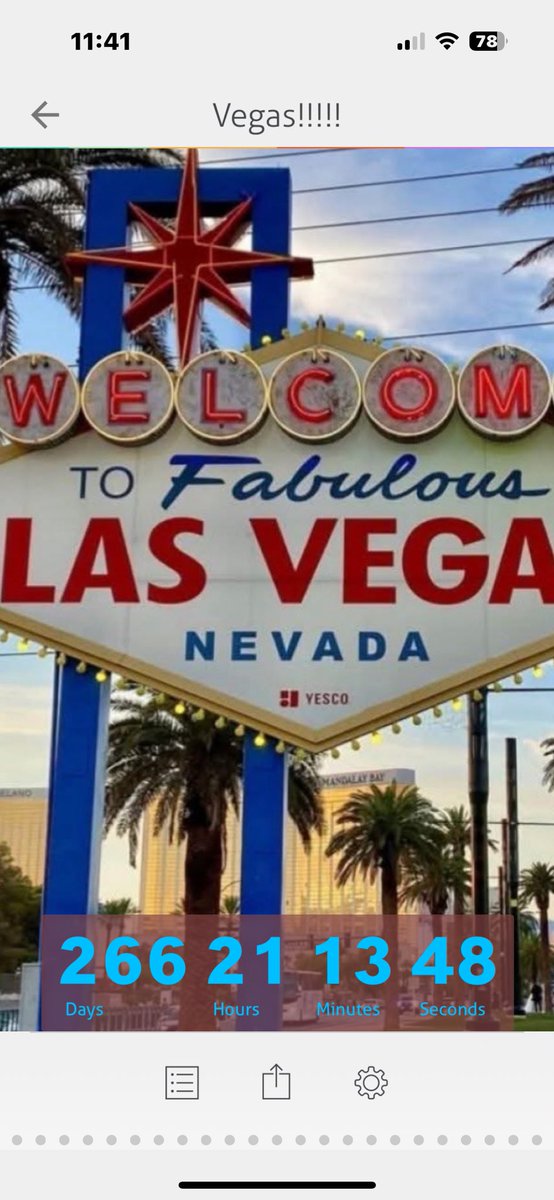 Shellb11's tweet image. What a morning!! Vegas match tickets booked with @bird2577  and @Janetb301245  to see @leedsrhinos play at the Allegiant Stadium and then the video popped up from Ryan Hall carrying on playing in 2026 💙💛💙💛