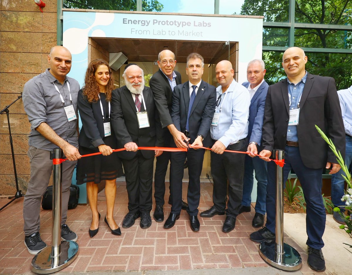 אוניברסיטת בר-אילן (@bar_ilan) on Twitter photo הושק המכון הלאומי לאגירת אנרגיה בהשקעה של 130 מיליון ש״ח🌄 שר האנרגיה והתשתיות, אלי כהן ופרופ׳ אריה צבן נשיא אוניברסיטת בר אילן, חנכו הבוקר את המכון הלאומי לאנרגיה ואגירה אלקטרוכימית. <a href="/elicoh1/">אלי כהן | Eli Cohen</a> <a href="/TechnionLive/">Technion Israel</a> הושק המכון הלאומי לאגירת אנרגיה בהשקעה של 130 מיליון ש״ח🌄 שר האנרגיה והתשתיות, אלי כהן ופרופ׳ אריה צבן נשיא אוניברסיטת בר אילן, חנכו הבוקר את המכון הלאומי לאנרגיה ואגירה אלקטרוכימית. <a href="/elicoh1/">אלי כהן | Eli Cohen</a> <a href="/TechnionLive/">Technion Israel</a>