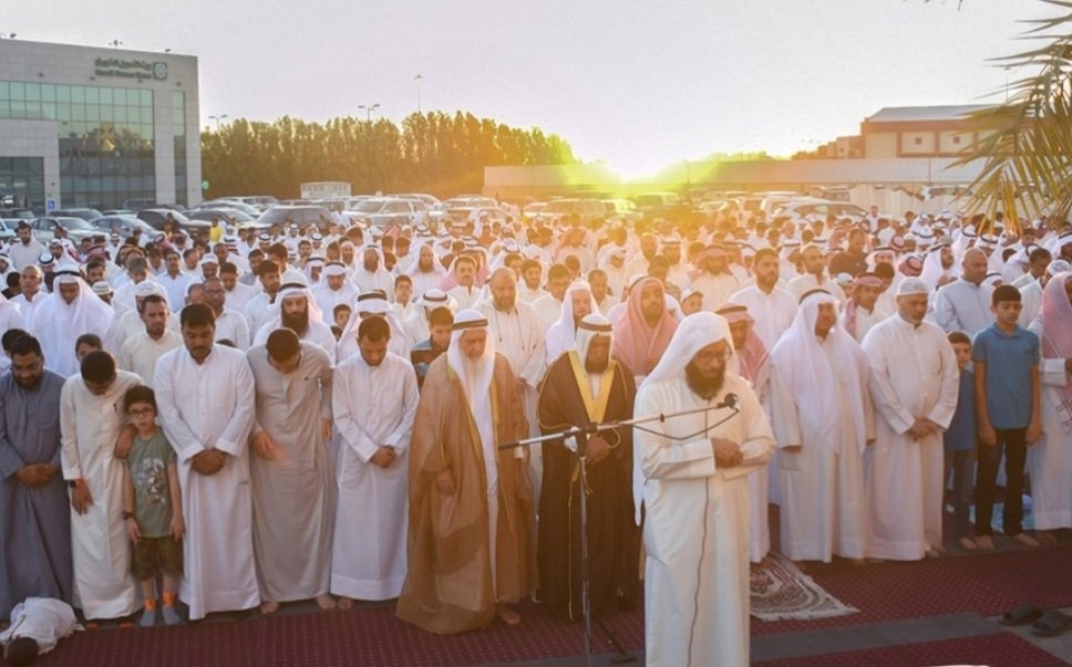 صلاة #عيد_الأضحى الجمعة  الساعة 5:03 صباحاً 

#الكويت  acakuw.com/archives/190639