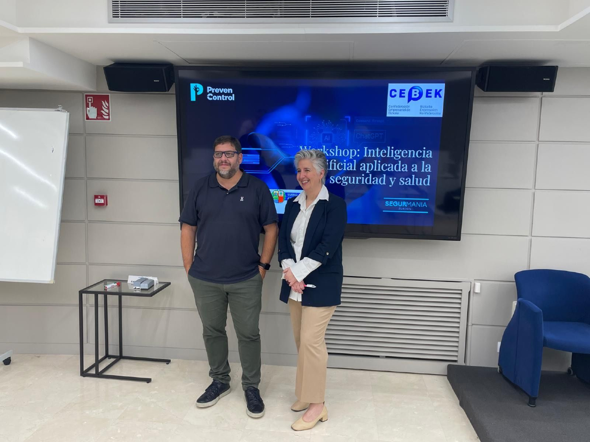 PrevenControl's tweet image. ✨ Hoy hemos tenido el privilegio de participar en una jornada organizada por CEBEK donde la protagonista ha sido la Inteligencia Artificial aplicada a la Seguridad y Salud laboral.

Nuestro CEO, Joaquim Ruiz Bosch, ha compartido cómo la IA ya está marcandoel cambio.