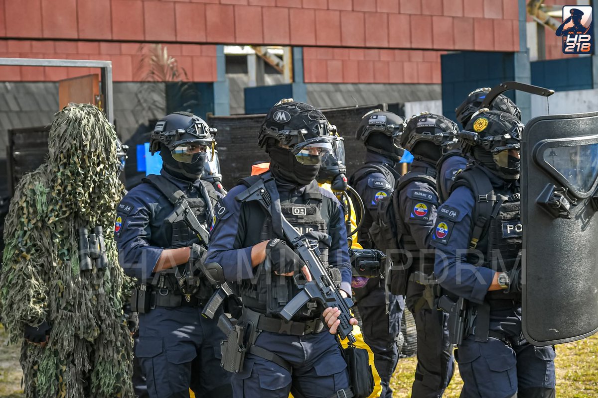 Elizabeth Vstx tweet media