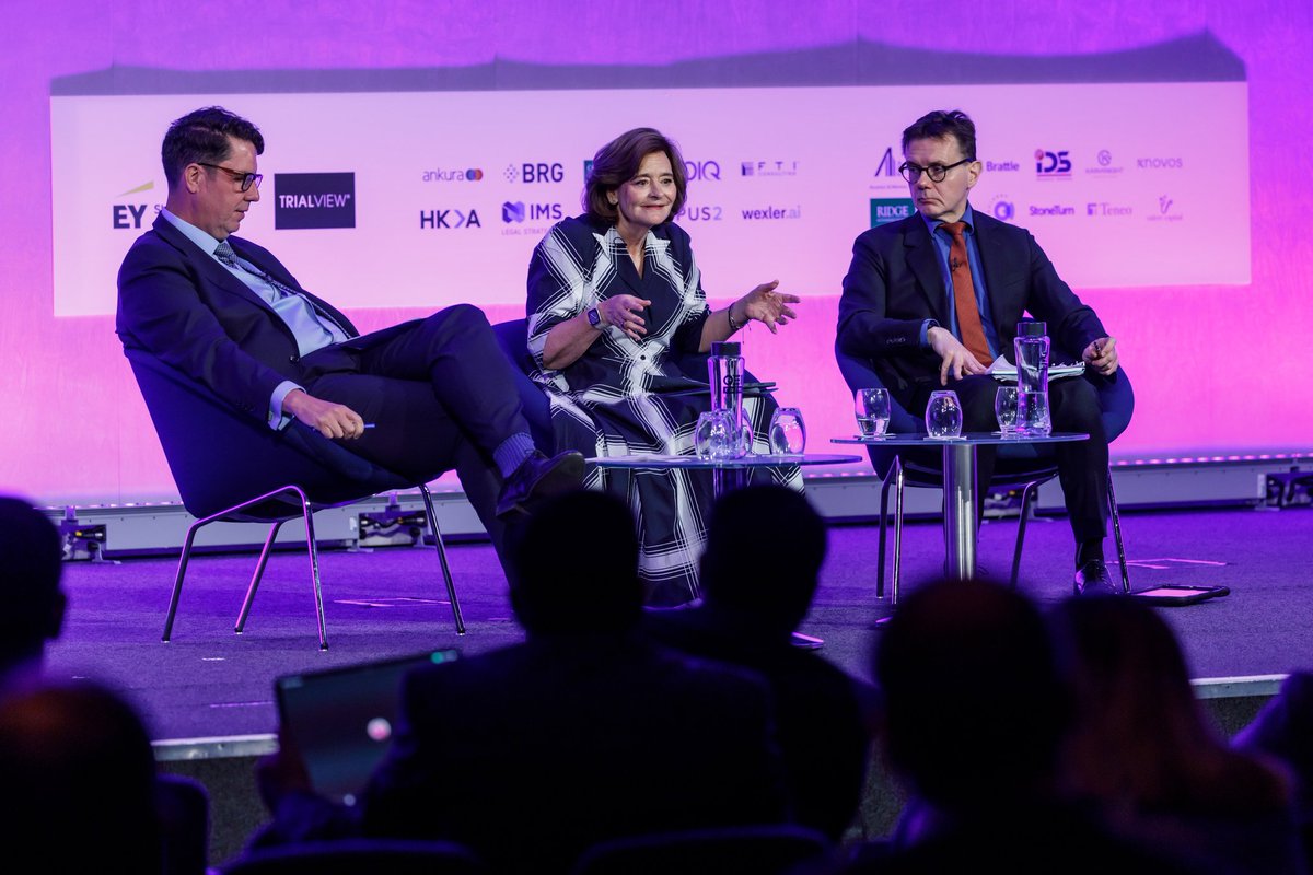 “The law is always changing. It’s dynamic, and that’s when its values become most clear.”

The #LIDW25 programme continued with a thought-provoking panel examining the  interplay between geopolitical tensions, economic volatility, and international disputes.
