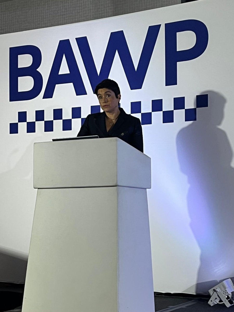 Welcome to the stage Associate Professor Sarah Jane Lennie… 

SJ is a true advocate and supporter of policing, giving so much rich data to help our police families

#bawp #bawpawards #bawpawards2025