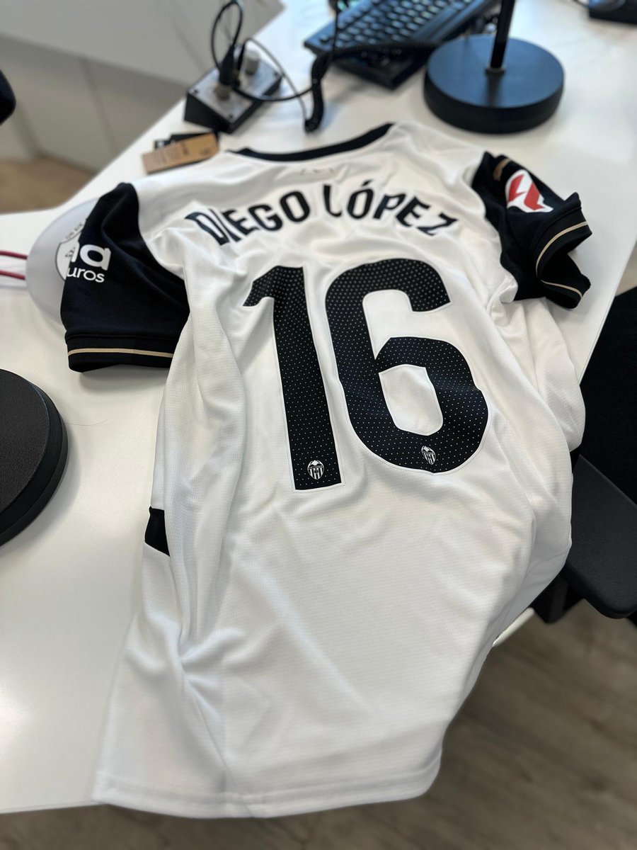 À Punt Esports tweet media
