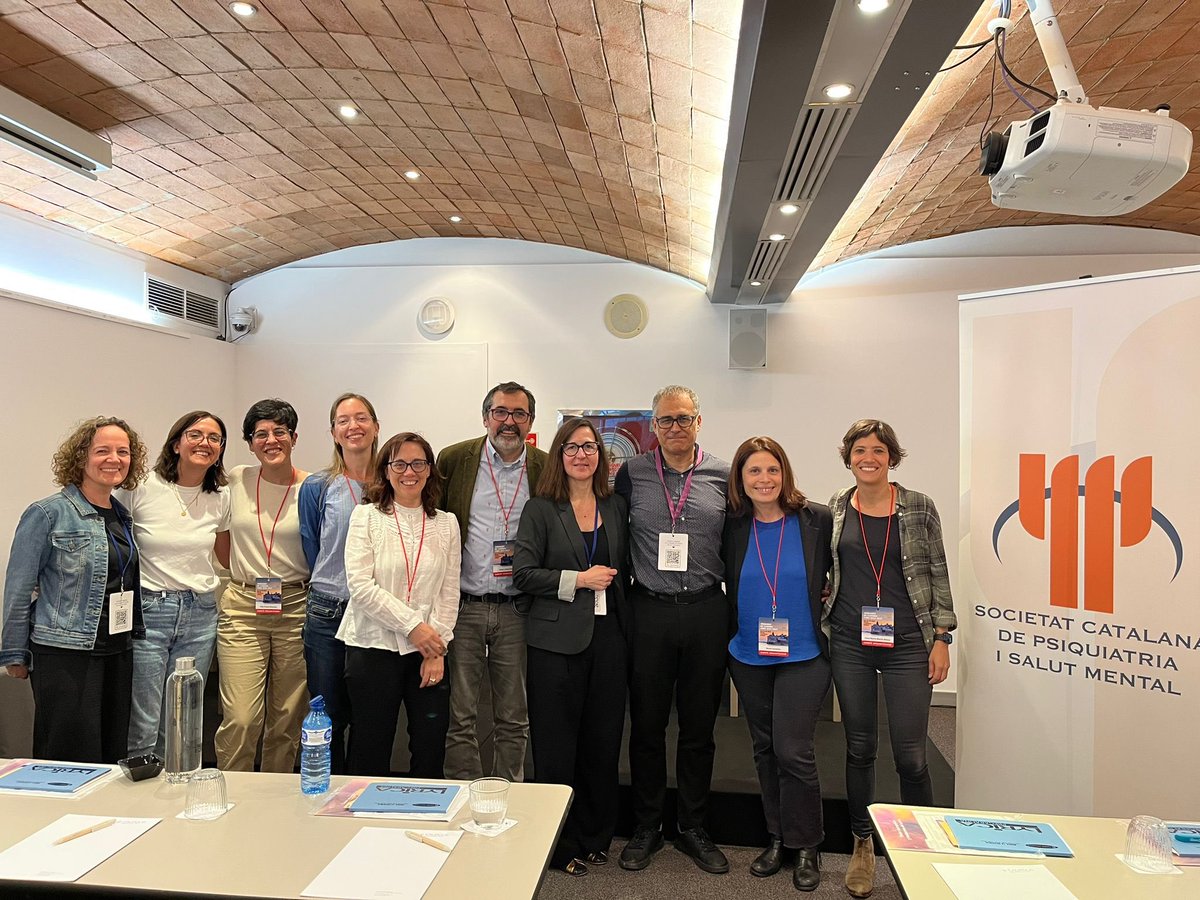 Hospital del Mar (@hospitaldelmar) on Twitter photo La Dra. <a href="/FrancinaFonseca/">Francina Fonseca</a> es la nueva presidenta de la <a href="/SCPiSM/">Societat Catalana de Psiquiatria i Salut Mental</a>
En las jornadas de clausura de la entidad, en las cuales, el Dr. Francesc Casanovas, ganó la beca al mejor proyecto original de #investigación
#psiquiatria #jornadesdecloenda25
hospitaldelmar.cat/es/noticies/vi… La Dra. <a href="/FrancinaFonseca/">Francina Fonseca</a> es la nueva presidenta de la <a href="/SCPiSM/">Societat Catalana de Psiquiatria i Salut Mental</a>
En las jornadas de clausura de la entidad, en las cuales, el Dr. Francesc Casanovas, ganó la beca al mejor proyecto original de #investigación
#psiquiatria #jornadesdecloenda25
hospitaldelmar.cat/es/noticies/vi…