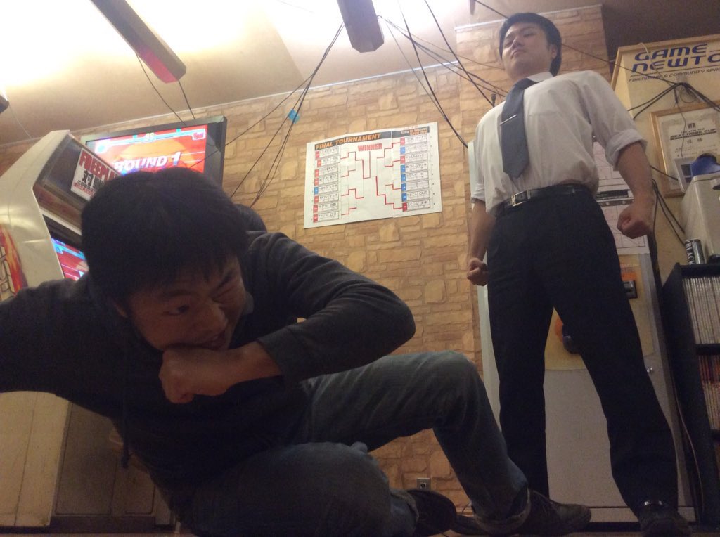 くに tweet media
