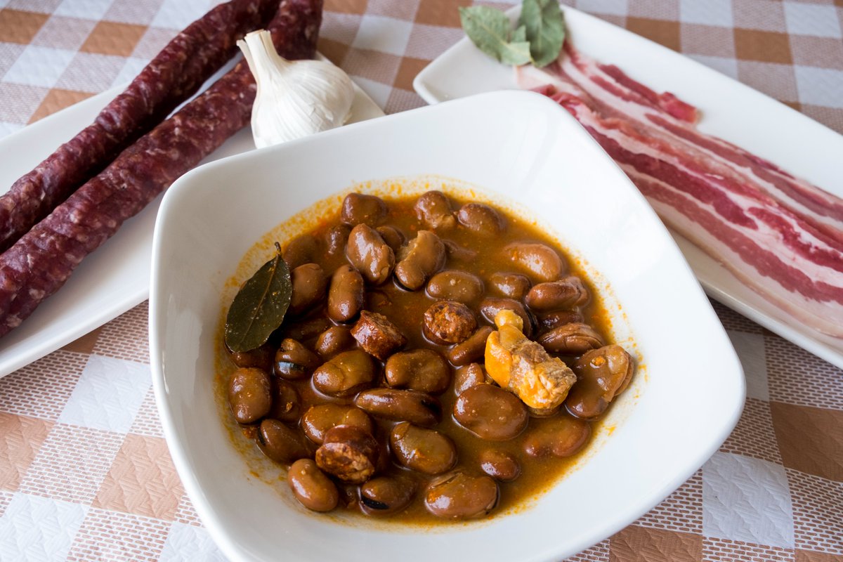 TuriCartagenaES's tweet photo. 🍴 Descubre el sabor de Cartagena 🌊
Caldero del Mar Menor, tapas marineras, salazones y el inconfundible café asiático.
Tradición, mar y sabor en cada bocado.
📍 ¡Ven a probarlo!
#SaboresDeCartagena #GastronomíaCartagenera https://t.co/DYINI1gg46