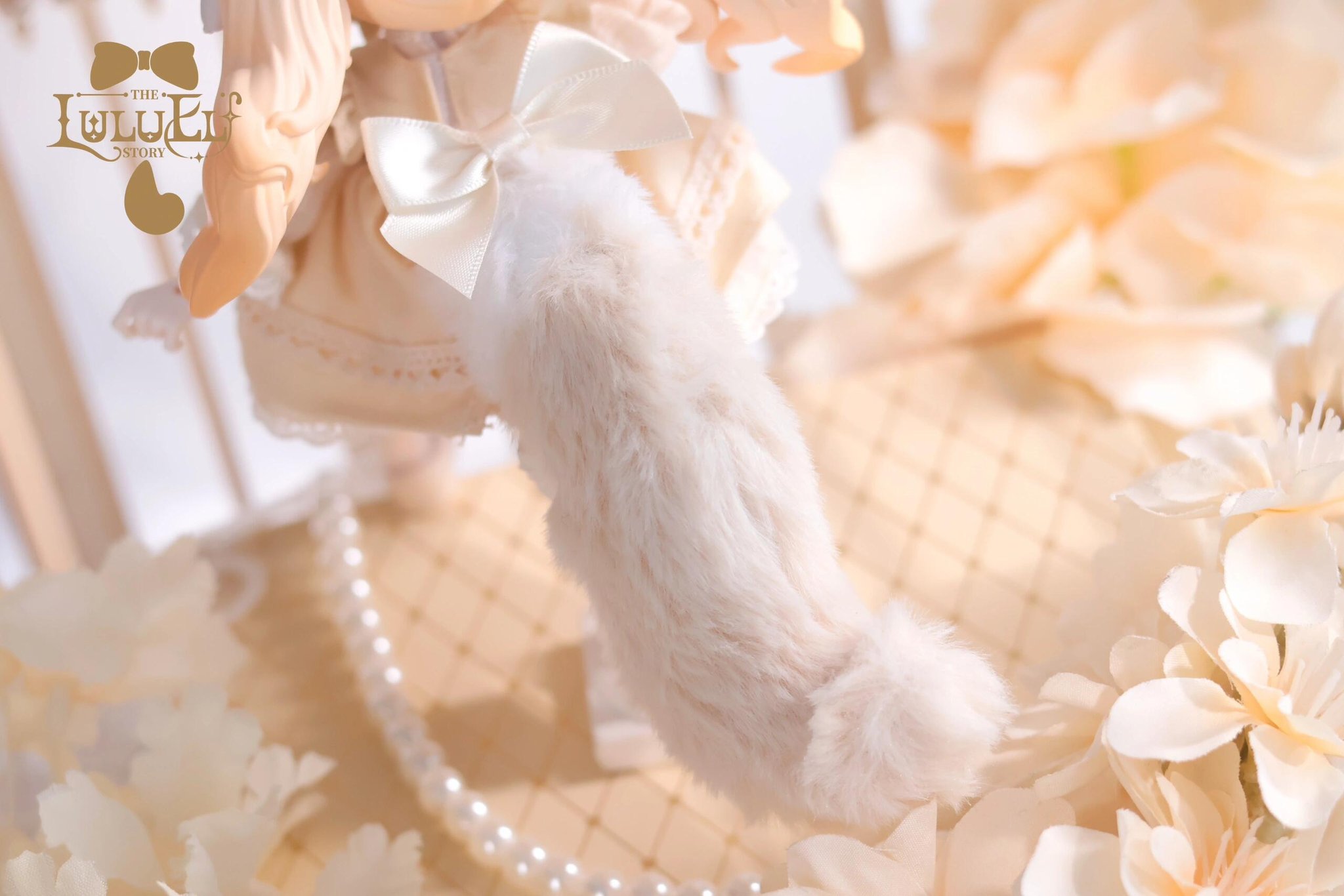 ドイリー1137❤️大輪薔薇とアネモネの華麗なドイリー✨特大73×42㎝ Dorry Doll シアーパフスリーブジャガードドレス 4036-0395 | Pay ID