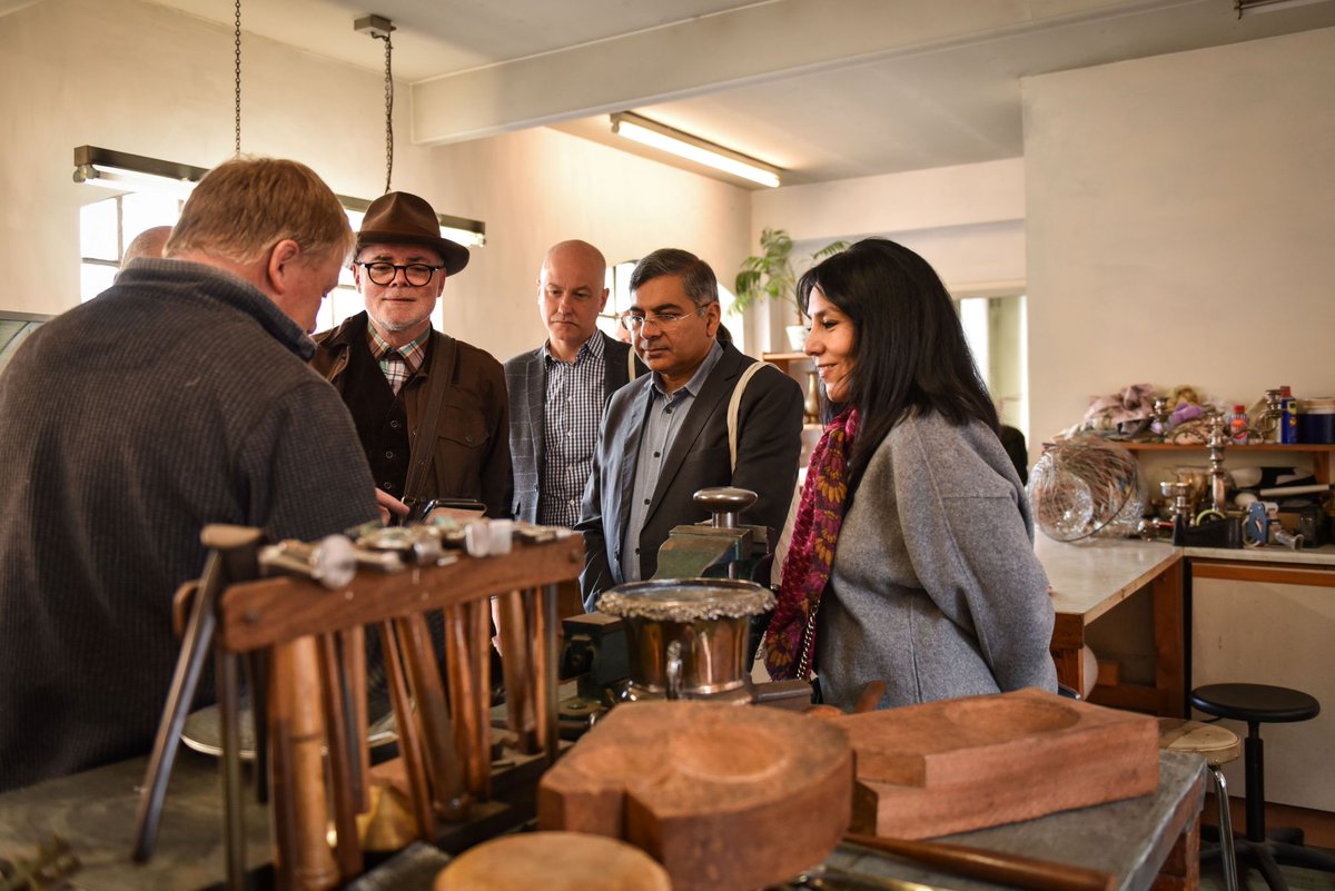 The Jewellery Quarter is now a World Craft City, 1 of only 8 in Europe! 💍🎉

This recognition celebrates:

💎 Over 200 years of craftsmanship
🏛️ Historic landmarks like the School of Jewellery
🌟 700+ jewellery businesses, makers and creatives

More 👉 bbc.in/4dIwd9s